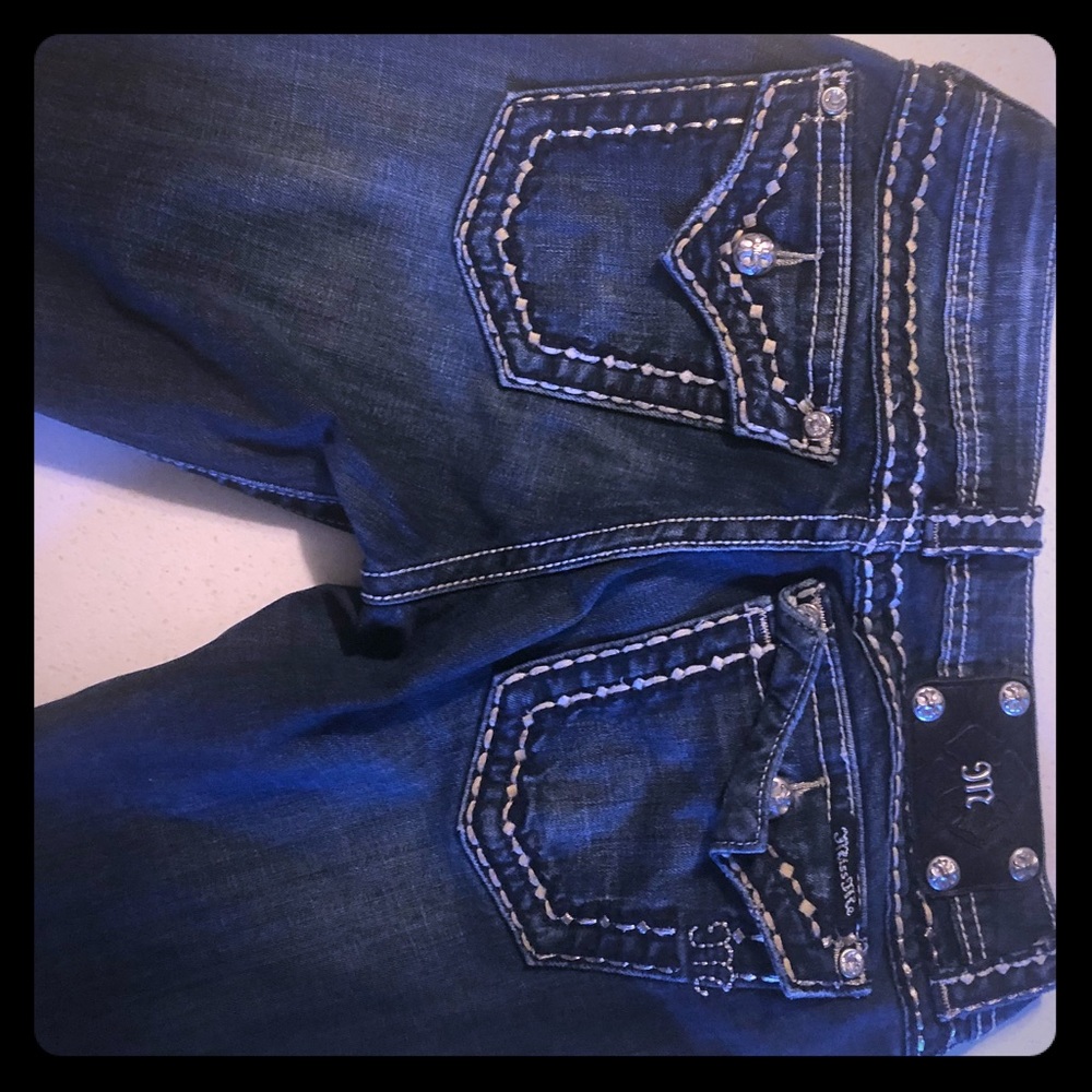 Miss Me Skinny Jeans - 28
